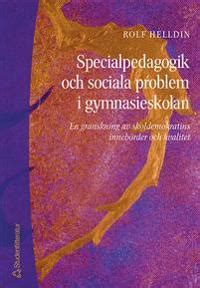  Lära om Lärande: En Konstnärlig Granskning avPaulo Freire's Pedagogiska Arbete